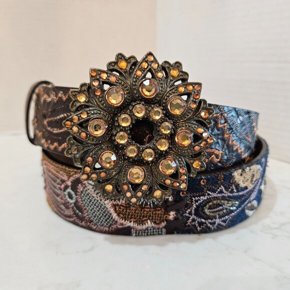 Chico's Belt Size Large Artisan Leather Decorative Metallic Embroidery Ornate - Picture 3 of 12